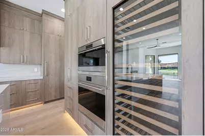 8429 E Del Camino Drive, Scottsdale, AZ 85258 - Photo 14