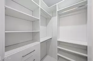 8429 E Del Camino Dr, Scottsdale, AZ 85258 - Photo 24