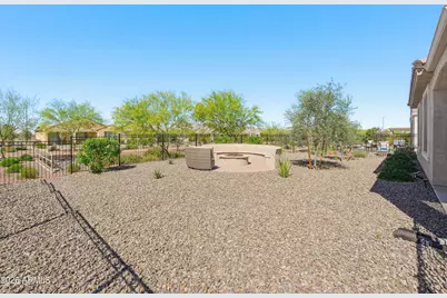 21392 N 268th Drive, Buckeye, AZ 85396 - Photo 28