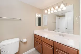 3420 W Danbury Dr, Phoenix, AZ 85053 - Photo 10