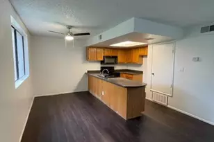 18811 N 19th Ave, Phoenix, AZ 85027 - Photo 8