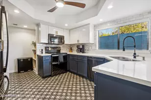 6547 N Villa Manana Dr, Phoenix, AZ 85014 - Photo 8