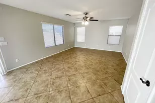 42495 W Chambers Dr, Maricopa, AZ 85138 - Photo 10