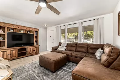 18218 N 99th Drive, Sun City, AZ 85373 - Photo 10