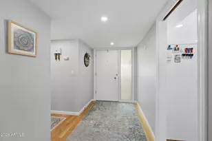 10402 W Wininger Cir, Sun City, AZ 85351 - Photo 12