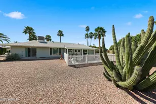 10402 W Wininger Cir, Sun City, AZ 85351 - Photo 46