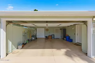 10402 W Wininger Cir, Sun City, AZ 85351 - Photo 40