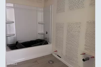 9530 W Tamarisk Avenue, Tolleson, AZ 85353 - Photo 4