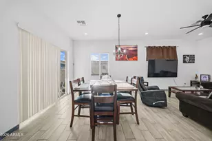 209 E Kinderman Dr, Avondale, AZ 85323 - Photo 8