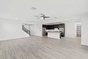 130 N Bay Dr, Gilbert, AZ 85233 - Photo 18