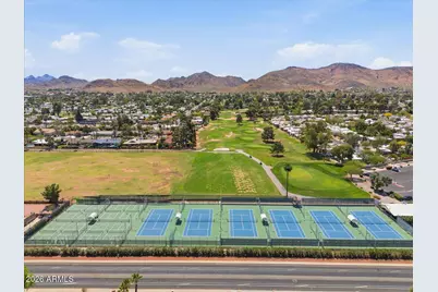 341 E Deepdale Road, Phoenix, AZ 85022 - Photo 36