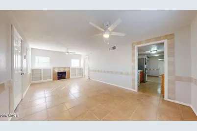 2214 N 24th Place, Phoenix, AZ 85008 - Photo 2