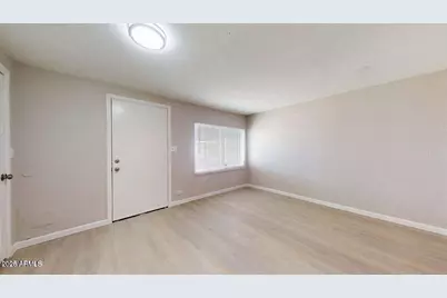 2214 N 24th Place, Phoenix, AZ 85008 - Photo 16