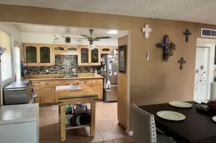 3526 W Harmont Dr, Phoenix, AZ 85051 - Photo 6