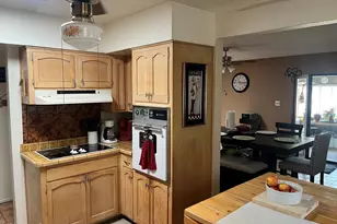 3526 W Harmont Dr, Phoenix, AZ 85051 - Photo 4