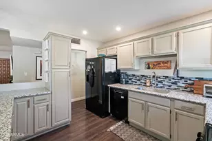 1210 W Missouri Ave, Phoenix, AZ 85013 - Photo 12