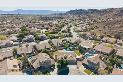 2451 E Dry Creek Road, Phoenix, AZ 85048 - Photo 14