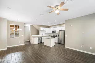 240 W Juniper Ave, Gilbert, AZ 85233 - Photo 10