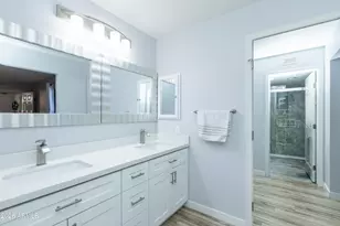 9460 E Mission Ln, Scottsdale, AZ 85258 - Photo 18