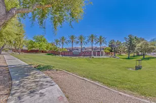 10438 E Knowles Ave, Mesa, AZ 85209 - Photo 38