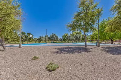 10438 E Knowles Avenue, Mesa, AZ 85209 - Photo 40