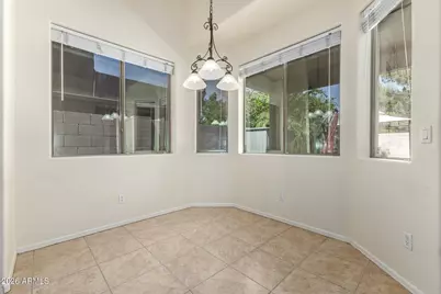 10438 E Knowles Avenue, Mesa, AZ 85209 - Photo 6