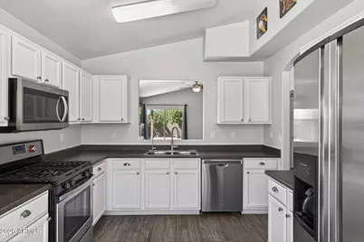 1424 S Rosemont --, Mesa, AZ 85206 - Photo 4