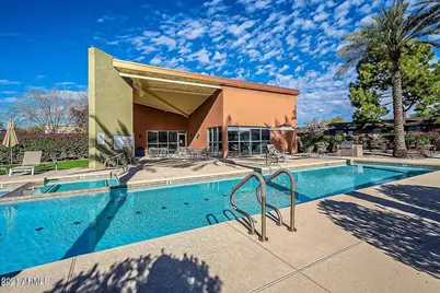 1850 E Maryland Avenue #Unit 16, Phoenix, AZ 85016 - Photo 12