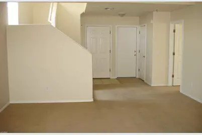 11218 W Glenrosa Avenue, Phoenix, AZ 85037 - Photo 2
