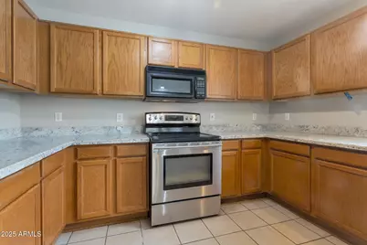 11218 W Glenrosa Avenue, Phoenix, AZ 85037 - Photo 12