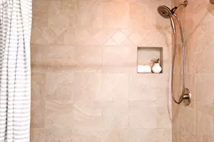 1643 N 22nd Pl, Phoenix, AZ 85006 - Photo 22