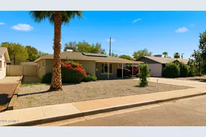 1643 N 22nd Place, Phoenix, AZ 85006 - Photo 1