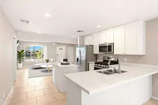 1643 N 22nd Pl, Phoenix, AZ 85006 - Photo 12