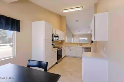 1906 N 103rd Drive, Avondale, AZ 85392 - Photo 10