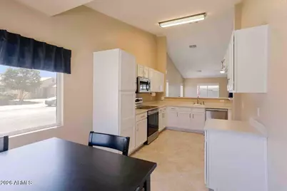 1906 N 103rd Drive, Avondale, AZ 85392 - Photo 8