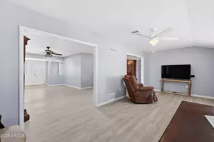 10734 W Saratoga Cir, Sun City, AZ 85351 - Photo 18