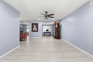 10734 W Saratoga Cir, Sun City, AZ 85351 - Photo 4