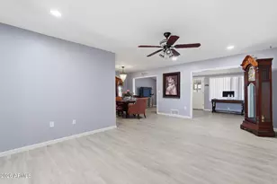 10734 W Saratoga Cir, Sun City, AZ 85351 - Photo 6