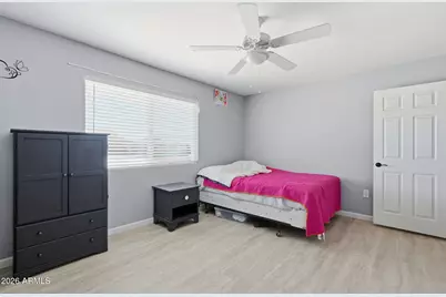 10734 W Saratoga Circle, Sun City, AZ 85351 - Photo 28