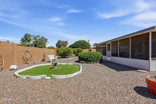 10734 W Saratoga Cir, Sun City, AZ 85351 - Photo 36