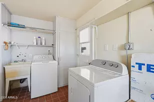 10734 W Saratoga Cir, Sun City, AZ 85351 - Photo 44