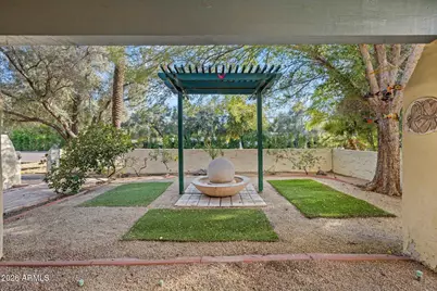 14 E Orangewood Avenue, Phoenix, AZ 85020 - Photo 4