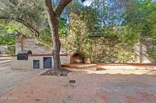 14 E Orangewood Ave, Phoenix, AZ 85020 - Photo 26