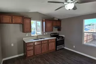 525 S 89th Way, Mesa, AZ 85208 - Photo 4