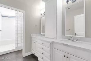 4139 E Colter St, Phoenix, AZ 85018 - Photo 30