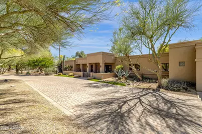 4139 E Colter Street, Phoenix, AZ 85018 - Photo 1