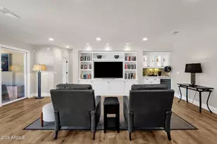 4139 E Colter St, Phoenix, AZ 85018 - Photo 32