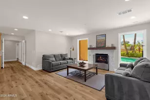 4139 E Colter St, Phoenix, AZ 85018 - Photo 8