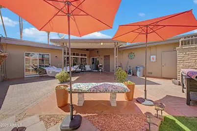 10802 W Thunderbird Boulevard, Sun City, AZ 85351 - Photo 2