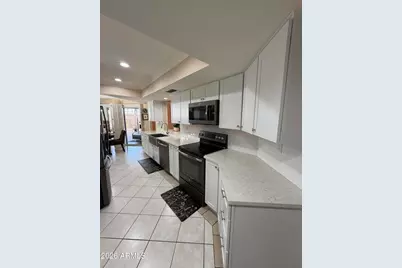 10802 W Thunderbird Boulevard, Sun City, AZ 85351 - Photo 4